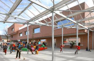 024 school LUMMENlr