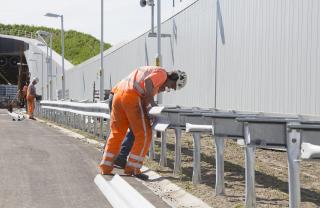 Herverzinken van verzinkte stalen infrastructuur