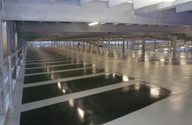Parkeergarage P+R Elst