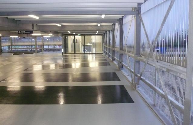 Parkeergarage P+R Elst