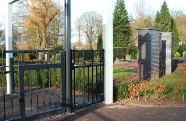 Poort begraafplaats Hattem