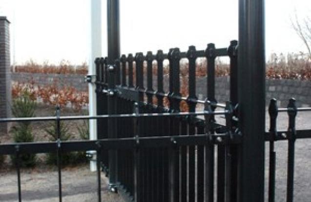 Poort begraafplaats Hattem