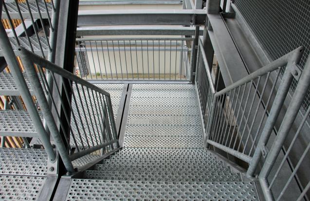 Caland Parking