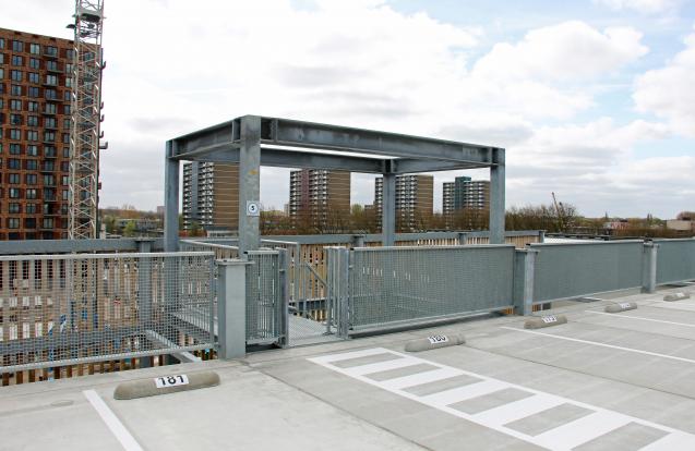 Caland Parking