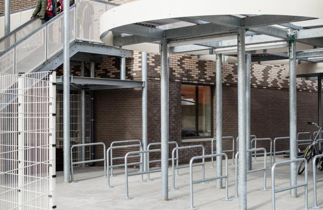 Hoogwaardig schoolplein Kontich