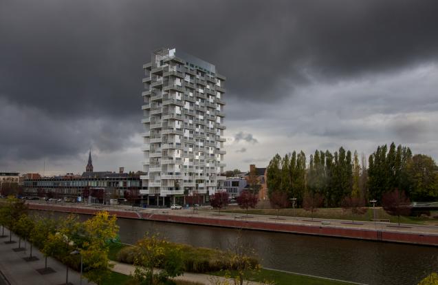 K-TOWER - La ville miroire
